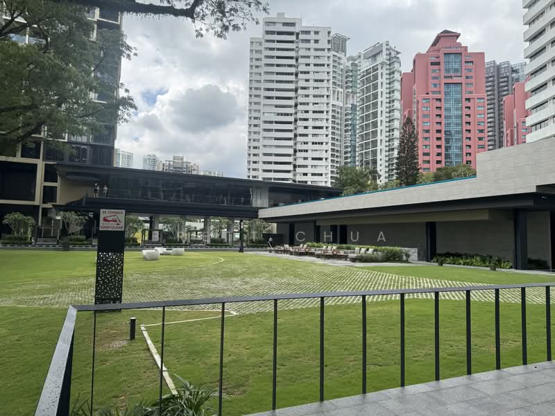 Irwell Hill Residences, 6 Irwell Hill, 2 Bedrooms, 667 sqft, Condominium For Sale, by Brett Chua, 500122753 - Exterior - PropertyGuru.com.sg