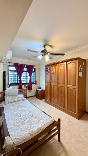 687C Choa Chu Kang Drive, 687C Choa Chu Kang Drive, 3 Bedrooms, 1,184 sqft, HDB Flat For Sale, by Joe Ng Xu Hong 黄緒汯, 500122762 - Bedroom - PropertyGuru.com.sg