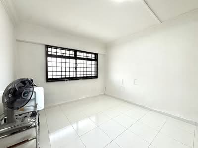 For Rent - 939 Hougang Street 92