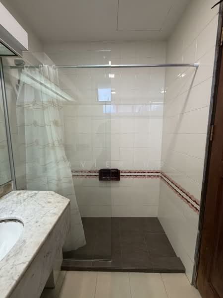 Jervois Grove, 100 Jervois Road, 3 Bedrooms, 1,410 sqft, Apartment For Rent, by Xavier Ng, 500122771 - Bathroom - PropertyGuru.com.sg