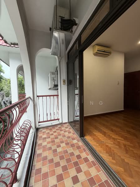 Jervois Grove, 100 Jervois Road, 3 Bedrooms, 1,410 sqft, Apartment For Rent, by Xavier Ng, 500122771 - Balcony - PropertyGuru.com.sg