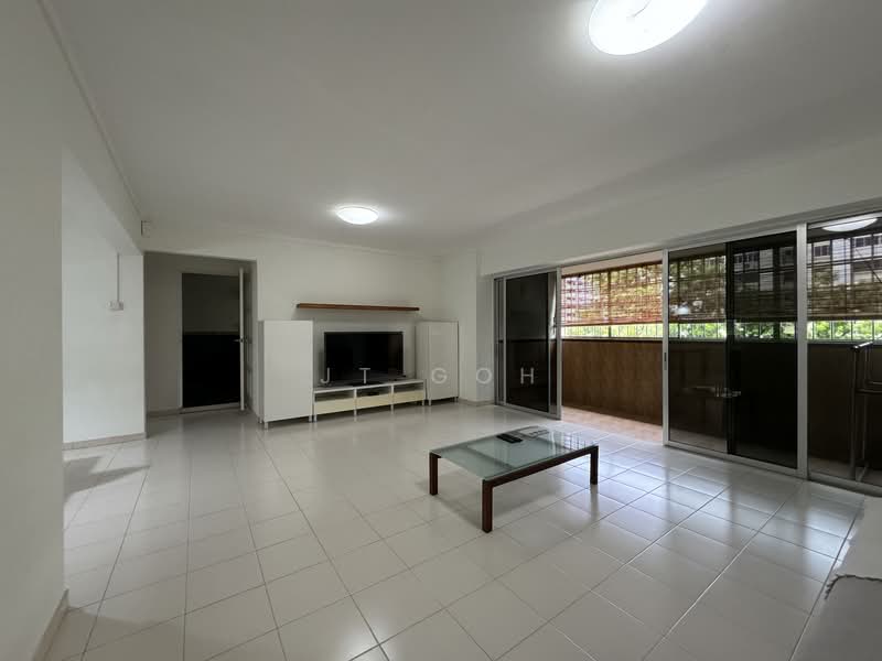 155 Simei Road, 155 Simei Road, 3 Bedrooms, 1,350 sqft, HDB Flat For Rent, by JT Goh, 500122773 - Living Room - PropertyGuru.com.sg