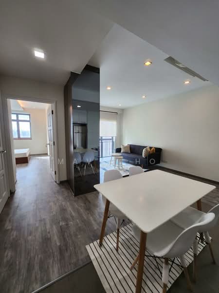 Mirage Tower, 80 Kim Seng Road, 1 Bedroom, 570 sqft, Condominium For Sale, by Mavis Ho, 500122790 - Living Room - PropertyGuru.com.sg