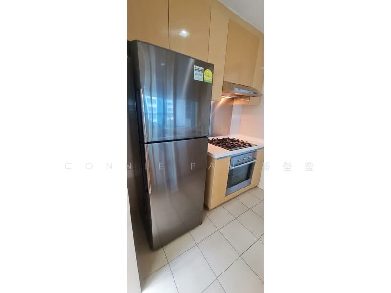 City Square Residences, 2 Kitchener Link, 2 Bedrooms, 840 sqft, Condominium For Rent, by Connie Pan 潘瑩瑩, 500122797 - Kitchen - PropertyGuru.com.sg