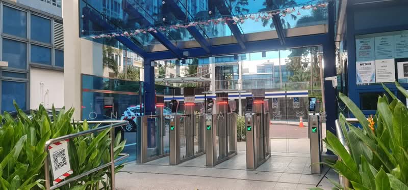 City Square Residences, 2 Kitchener Link, 2 Bedrooms, 840 sqft, Condominium For Rent, by Connie Pan 潘瑩瑩, 500122797 - Entrance - PropertyGuru.com.sg