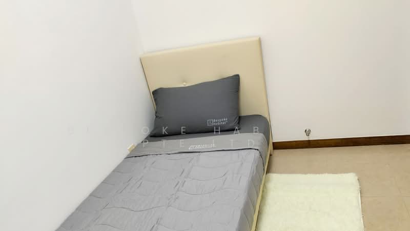 The Lakeshore, 31 Jurong West Street 41, Room Rental, 100 sqft, Condominium For Rent, by Bespoke Habitat Pte Ltd, 500122818 - 08-31 ECON3 - PropertyGuru.com.sg