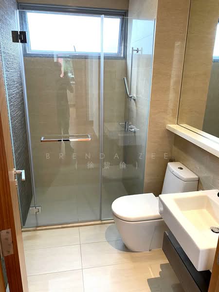 FOREIGNERS ELIGIBLE!!! Woodhaven Townhouse ✧ Near Schools & MRT, Woodgrove Avenue, Woodlands, Woodhaven, 4 Bedrooms, 3,358 sqft, Town House For Sale, by Brenda Zee (徐黎倫), 500122849 - Bathroom - PropertyGuru.com.sg