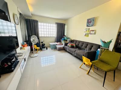 For Sale - 401 Serangoon Avenue 1