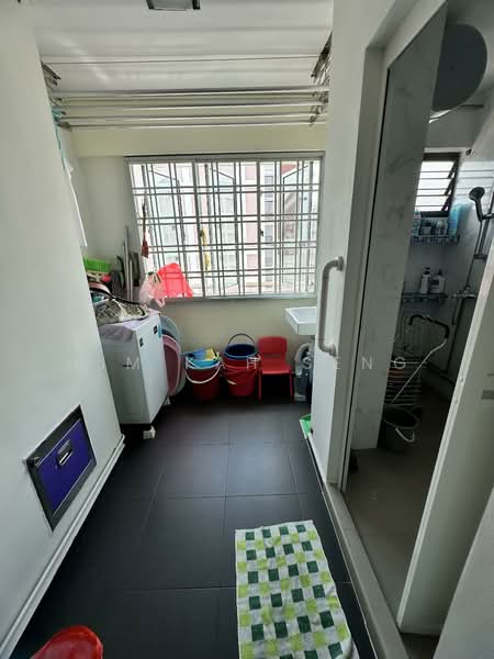 401 Serangoon Avenue 1, 401 Serangoon Avenue 1, 3 Bedrooms, 1,130 sqft, HDB Flat For Sale, by Lim Kah Seng, 500122864 - Yard area - PropertyGuru.com.sg