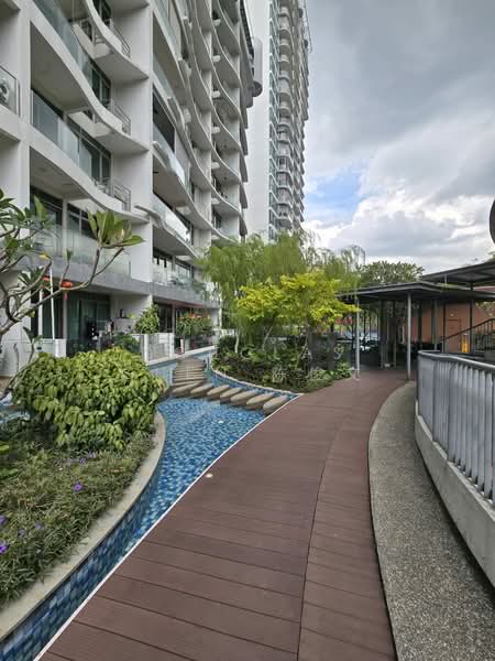 Kingsford Hillview Peak, 103 Hillview Rise, 1 Bedroom, 517 sqft, Condominium For Sale, by Douglas Chen 陈俊文, 500122876 - Exterior - PropertyGuru.com.sg