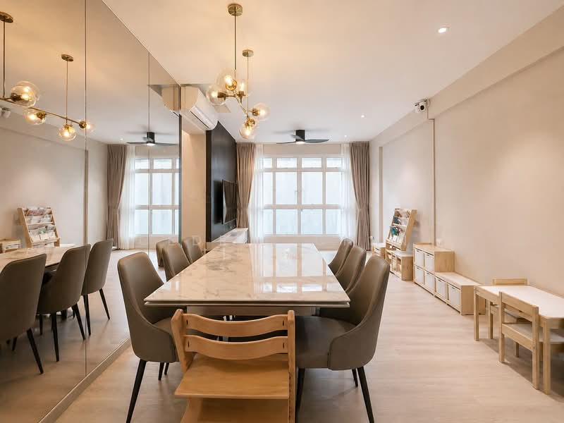 281B Sengkang East Avenue, 281B Sengkang East Avenue, 3 Bedrooms, 990 sqft, HDB Flat For Sale, by Cedric Chan, 500122879 - Dining Room - PropertyGuru.com.sg