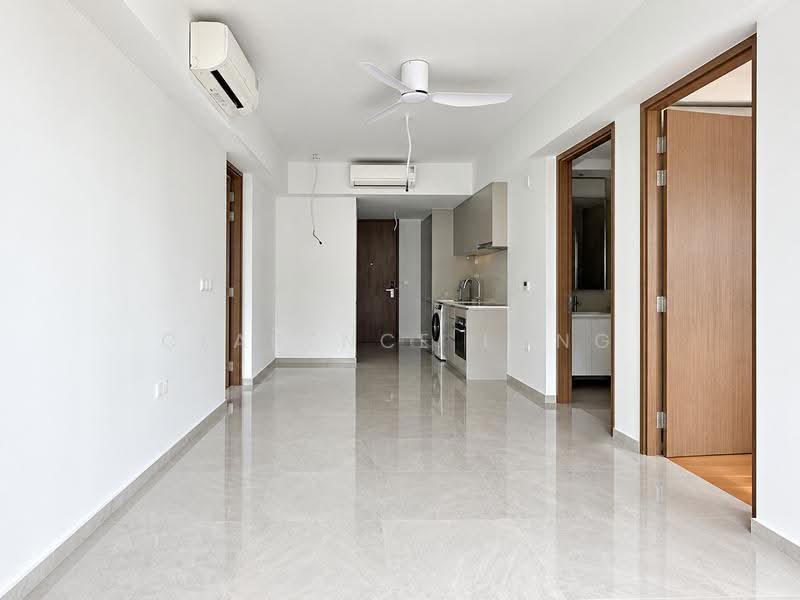 Grand Dunman, 18 Dunman Road, East Coast / Marine Parade, 2 Bedrooms, 667 sqft, Condominium For Sale, by Clarence Long, 500122885 - Living Room - PropertyGuru.com.sg