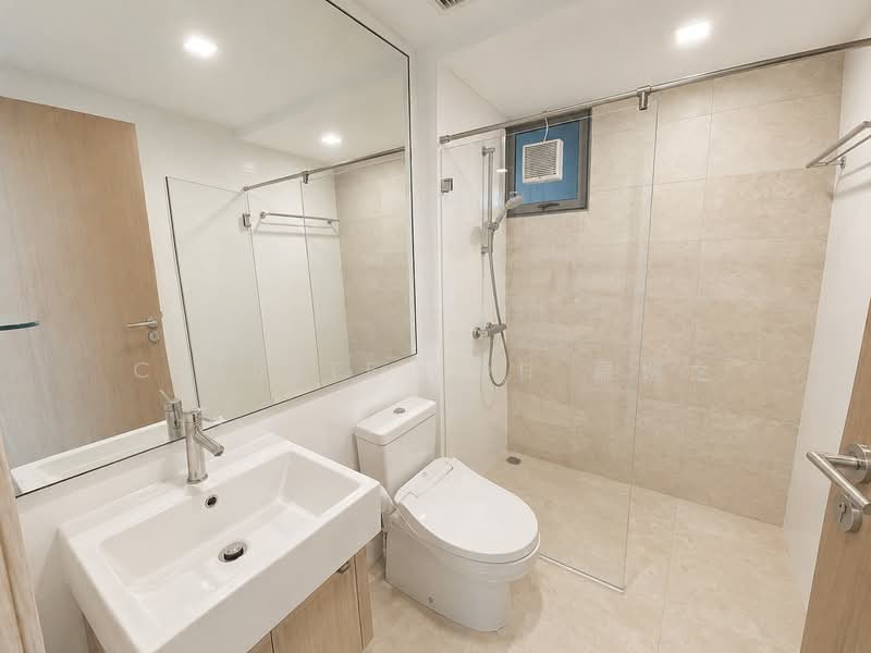 Waterfront Waves, 766 Bedok Reservoir Road, 3 Bedrooms, 1,248 sqft, Condominium For Sale, by Celeste Loh 羅婉之, 500122898 - Bathroom - PropertyGuru.com.sg