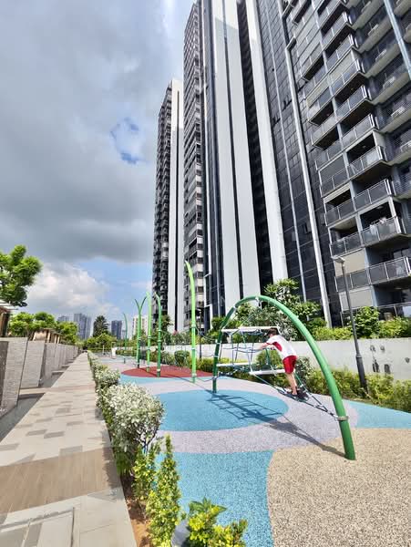 Parc Riviera, 101 West Coast Vale, 1 Bedroom, 463 sqft, Condominium For Sale, by Foo Jun Hao, 500122937 - Exterior - PropertyGuru.com.sg
