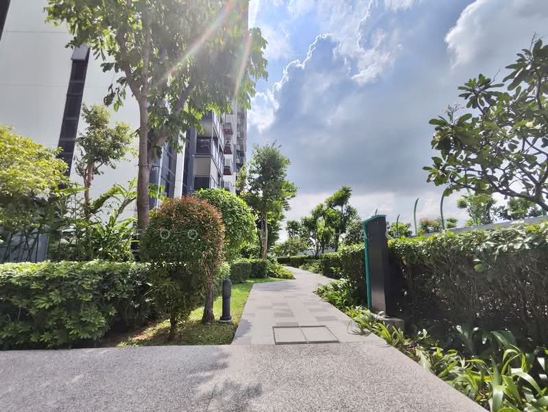 Parc Riviera, 101 West Coast Vale, 1 Bedroom, 463 sqft, Condominium For Sale, by Foo Jun Hao, 500122937 - Exterior - PropertyGuru.com.sg