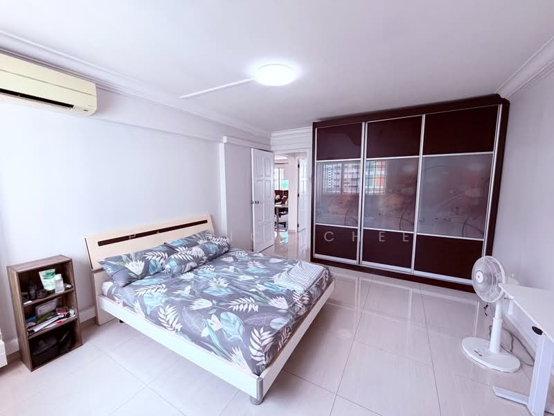 432 Tampines Street 41, 432 Tampines Street 41, 3 Bedrooms, 1,313 sqft, HDB Flat For Sale, by Patrick Chee, 500122948 - Bedroom - PropertyGuru.com.sg