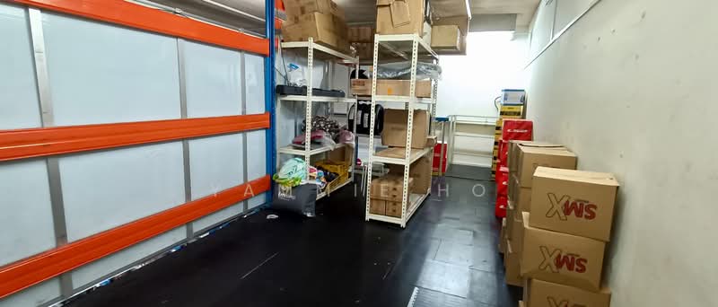 Pioneer Point, 5 Soon Lee Street, 410 sqft, Factory / Workshop (B2) For Rent, by Yammie Ho, 500122958 - Interior - CommercialGuru.com.sg