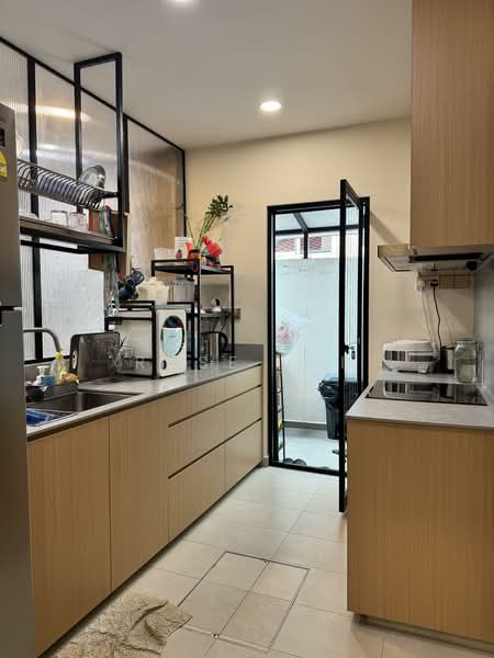 Ming Teck Park, Sixth Avenue, 3 Bedrooms, 2,500 sqft, Terraced House For Sale, by Rose Lai, 500122959 - Kitchen - PropertyGuru.com.sg