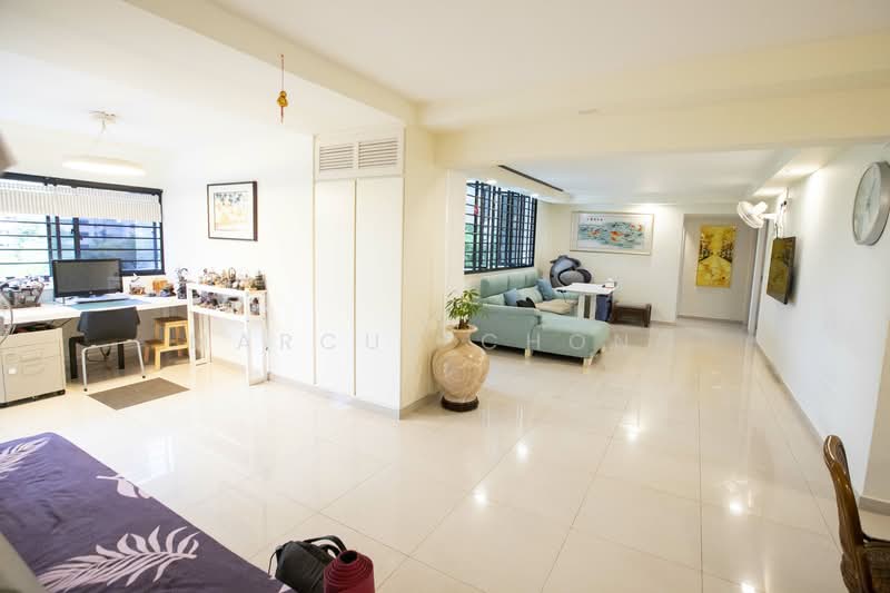 666 Yishun Avenue 4, 666 Yishun Avenue 4, 6 Bedrooms, 1,916 sqft, HDB Flat For Sale, by Marcus Chong, 500122966 - Living and Study - PropertyGuru.com.sg
