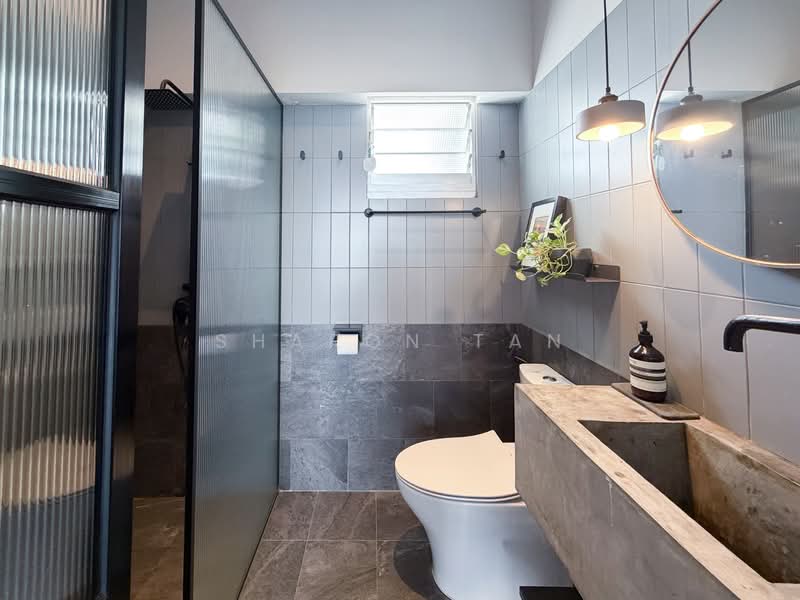 406B Northshore Drive, 406B Northshore Drive, 3 Bedrooms, 1,206 sqft, HDB Flat For Sale, by Sharon Tan, 500122970 - Master Bathroom - PropertyGuru.com.sg