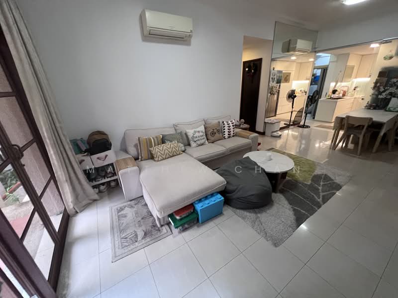 High Oak Condo, 11 Toh Tuck Road, 3 Bedrooms, 1,668 sqft, Condominium For Sale, by Matthew Chan, 500122975 - Living Room - PropertyGuru.com.sg