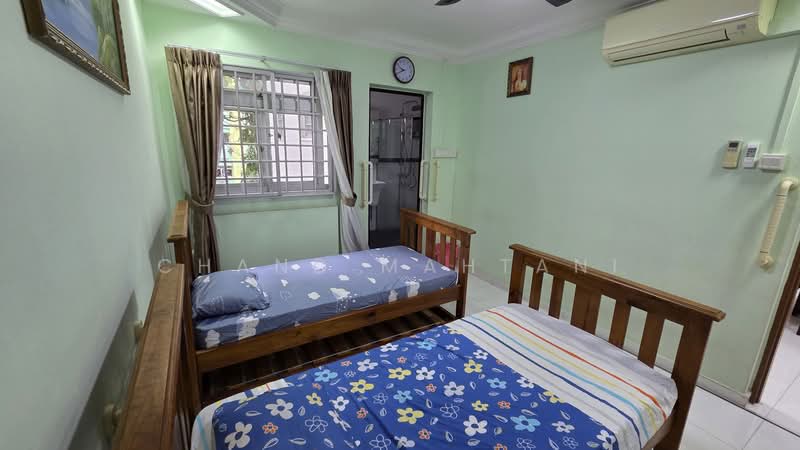 832 Woodlands Street 83, 832 Woodlands Street 83, 2 Bedrooms, 721 sqft, HDB Flat For Rent, by Chand Mahtani, 500122982 - Bedroom - PropertyGuru.com.sg