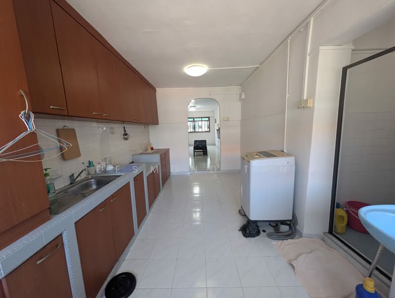 536 Upper Cross Street, 536 Upper Cross Street, 2 Bedrooms, 731 sqft, HDB Flat For Sale, by Desmond Tan, 500122989 - Kitchen - PropertyGuru.com.sg