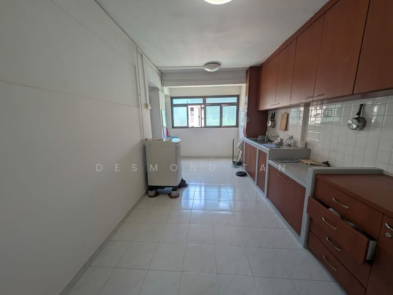 536 Upper Cross Street, 536 Upper Cross Street, 2 Bedrooms, 731 sqft, HDB Flat For Sale, by Desmond Tan, 500122989 - Kitchen - PropertyGuru.com.sg