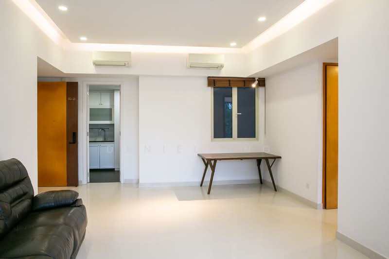 Visioncrest, 37 Oxley Rise, 2 Bedrooms, 969 sqft, Condominium For Sale, by Daniel Ong, 500122999 - Living Room - PropertyGuru.com.sg