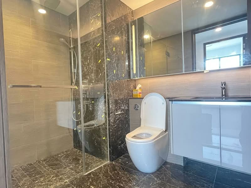Parc Esta, 910 Sims Avenue, 2 Bedrooms, 635 sqft, Condominium For Sale, by Ben Wong, 500123002 - Bathroom - PropertyGuru.com.sg