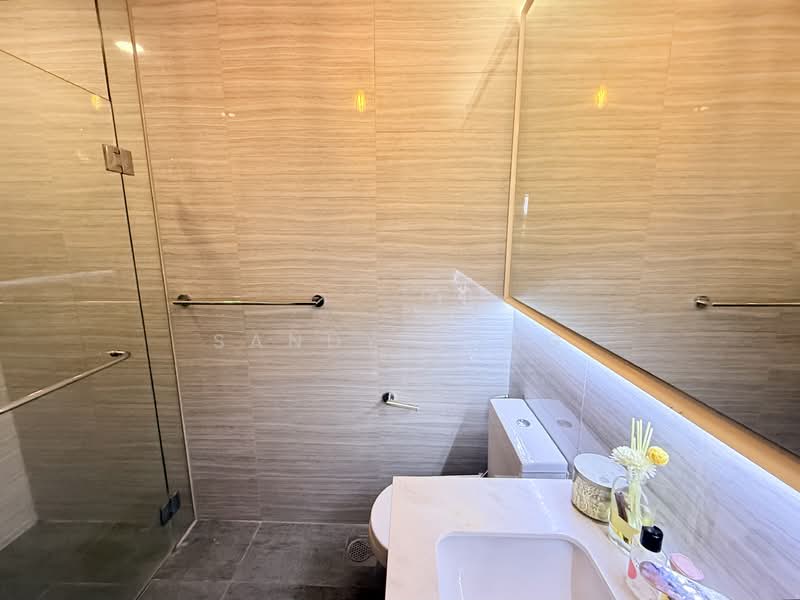 Riverbank at Fernvale, Sengkang West Way/Fernvale, 3 Bedrooms, 1,012 sqft, Condominium For Sale, by Sandy Yong, 500123003 - Common Bathroom - PropertyGuru.com.sg