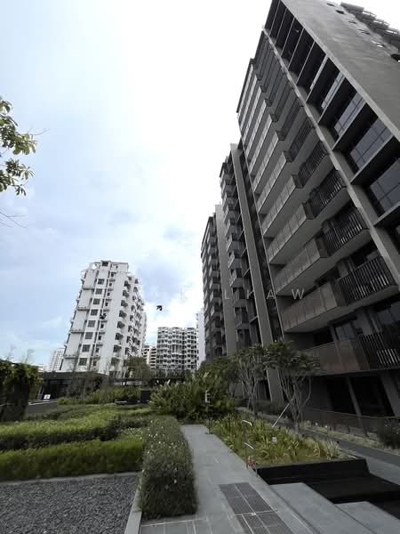 Sceneca Residence, 26 Tanah Merah Kechil Link, 2 Bedrooms, 689 sqft, Condominium For Sale, by Alick Liaw, 500123010 - Exterior - PropertyGuru.com.sg