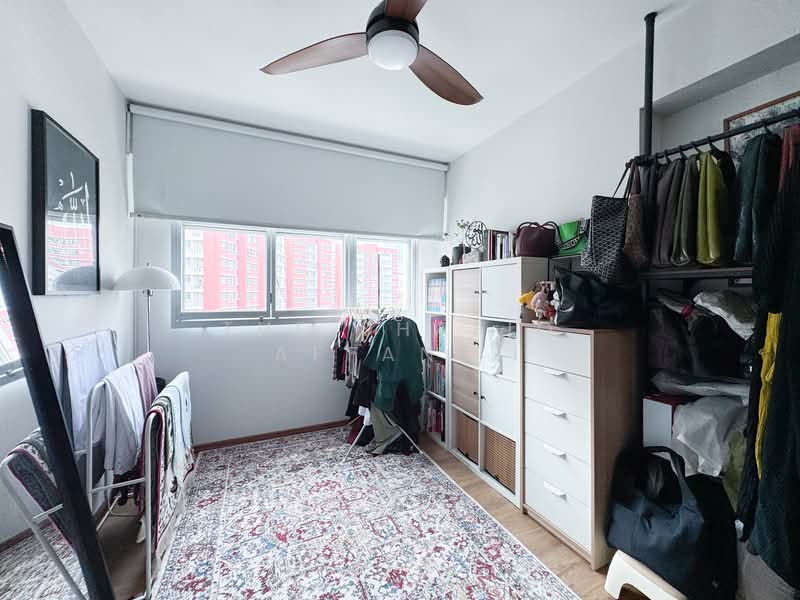 439B Bukit Batok West Avenue 8, 439B Bukit Batok West Avenue 8, 3 Bedrooms, 1,216 sqft, HDB Flat For Sale, by THE SHAFIQ AFFANDI, 500123015 - Bedroom - PropertyGuru.com.sg