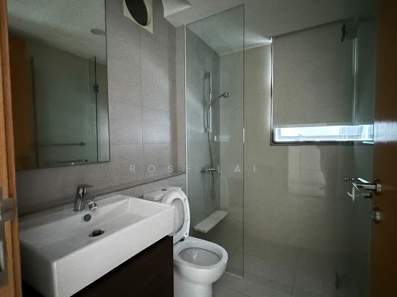 Prive, 31 Punggol Field, 2 Bedrooms, 827 sqft, Executive Condominium For Rent, by Rose Lai, 500123016 - Bathroom - PropertyGuru.com.sg