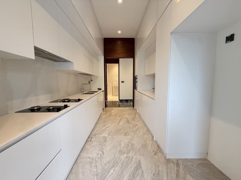 21 Mount Rosie, , 8 Bedrooms, 16,031 sqft, Detached House For Sale, by Donavan Tan, 500123019 - Kitchen - PropertyGuru.com.sg