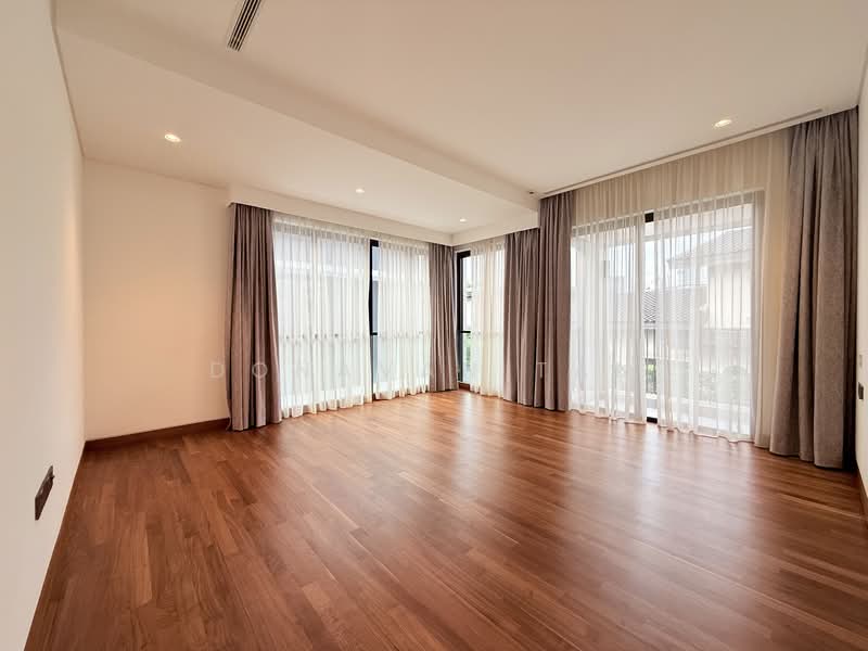 21 Mount Rosie, , 8 Bedrooms, 16,031 sqft, Detached House For Sale, by Donavan Tan, 500123019 - Living Room - PropertyGuru.com.sg