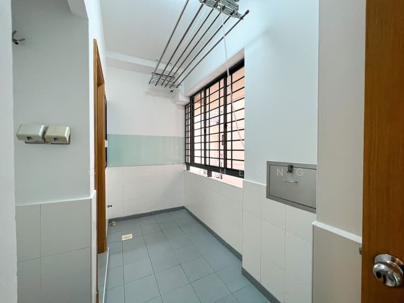 Haig Court, 152 Haig Road, 4 Bedrooms, 1,550 sqft, Condominium For Rent, by Grace Cheong, 500123021 - Yard - PropertyGuru.com.sg