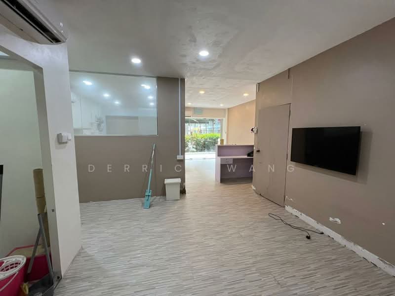 107 Jalan Bukit Merah, , 1,195 sqft, Shop / Shophouse For Sale, by Derrick Wang, 500123025 - CommercialGuru.com.sg