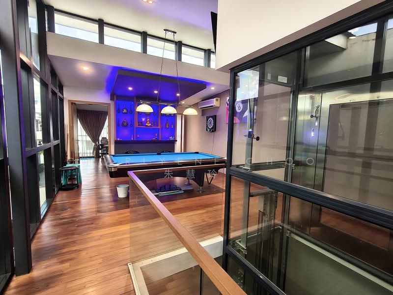 Avant Parc, Wak Hassan Place, 6 Bedrooms, 5,576 sqft, Terraced House For Sale, by Charlyene Choo 朱慧玲, 500123030 - Attic Recreational Area - PropertyGuru.com.sg