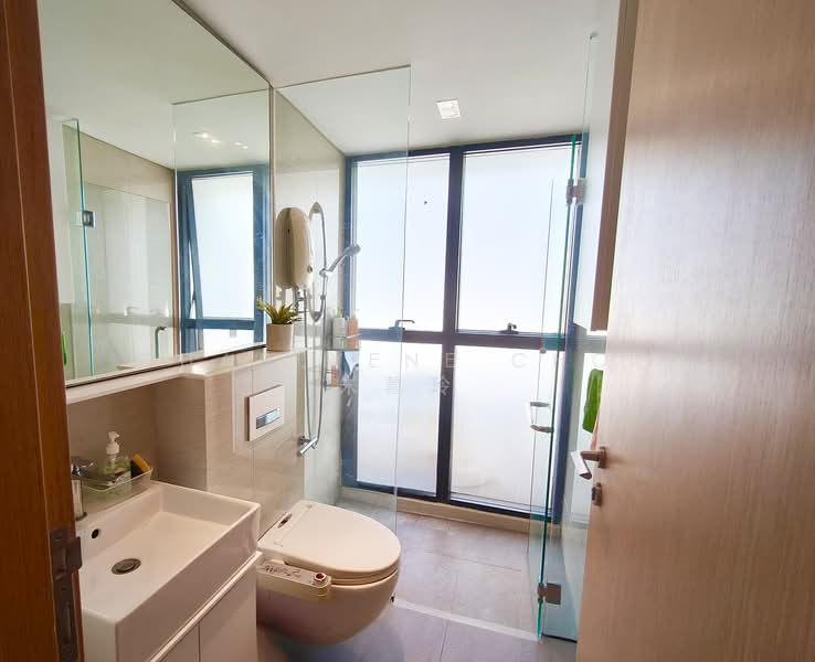 Avant Parc, Wak Hassan Place, 6 Bedrooms, 5,576 sqft, Terraced House For Sale, by Charlyene Choo 朱慧玲, 500123030 - Bathroom - PropertyGuru.com.sg