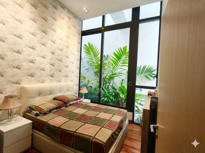 Avant Parc, Wak Hassan Place, 6 Bedrooms, 5,576 sqft, Terraced House For Sale, by Charlyene Choo 朱慧玲, 500123030 - Resort-feel Bedroom - PropertyGuru.com.sg