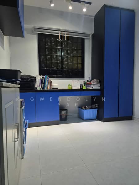 319 Hougang Avenue 5, 319 Hougang Avenue 5, 2 Bedrooms, 721 sqft, HDB Flat For Sale, by Gwendolyn Yap, 500123039 - Study - PropertyGuru.com.sg