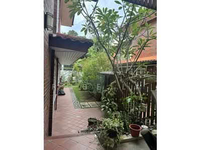 For Sale - Thomson Hills