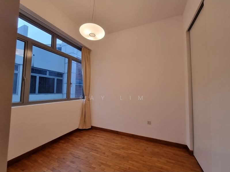 Woodhaven, 71 Woodgrove Avenue, 4 Bedrooms, 3,358 sqft, Condominium For Sale, by Ray Lim, 500123049 - Bedroom - PropertyGuru.com.sg