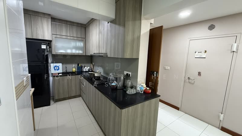 450C Sengkang West Way, 450C Sengkang West Way, 2 Bedrooms, 721 sqft, HDB Flat For Sale, by Fong Lai Cheng Jasmine, 500123053 - Kitchen - PropertyGuru.com.sg