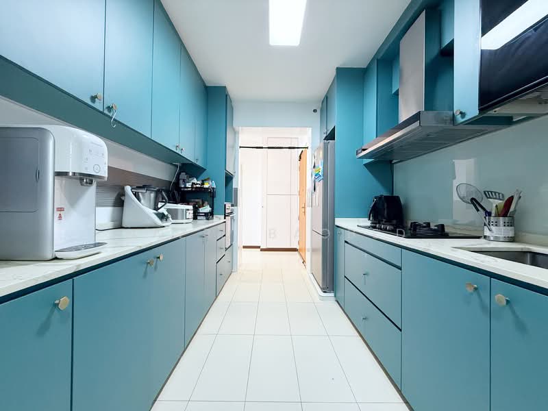 691D Woodlands Drive 73, 691D Woodlands Drive 73, 3 Bedrooms, 1,001 sqft, HDB Flat For Sale, by Nazri Baobed, 500123061 - Kitchen - PropertyGuru.com.sg