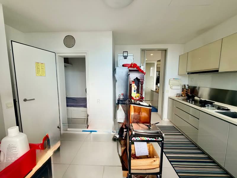 Sky @ Eleven, 11 Thomson Lane, 3 Bedrooms, 1,851 sqft, Condominium For Rent, by JR Foo, 500123080 - Kitchen - PropertyGuru.com.sg