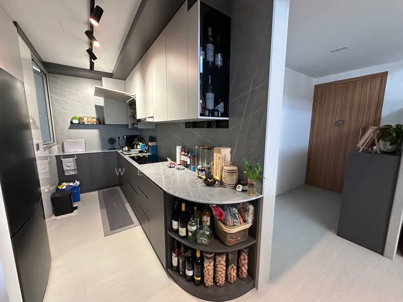 FLO Residence, 13 Punggol Field Walk, 2 Bedrooms, 1,184 sqft, Condominium For Sale, by Wee Xin Yi, 500123083 - Kitchen - PropertyGuru.com.sg