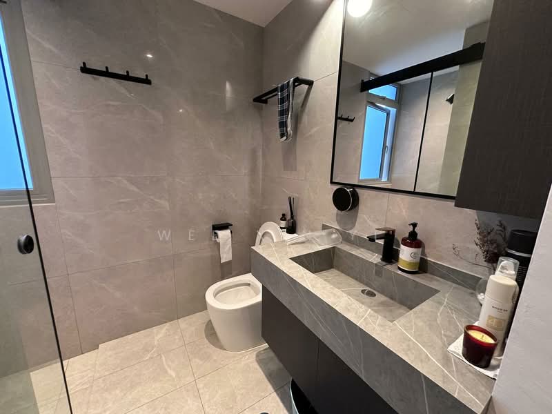 FLO Residence, 13 Punggol Field Walk, 2 Bedrooms, 1,184 sqft, Condominium For Sale, by Wee Xin Yi, 500123083 - Bathroom - PropertyGuru.com.sg