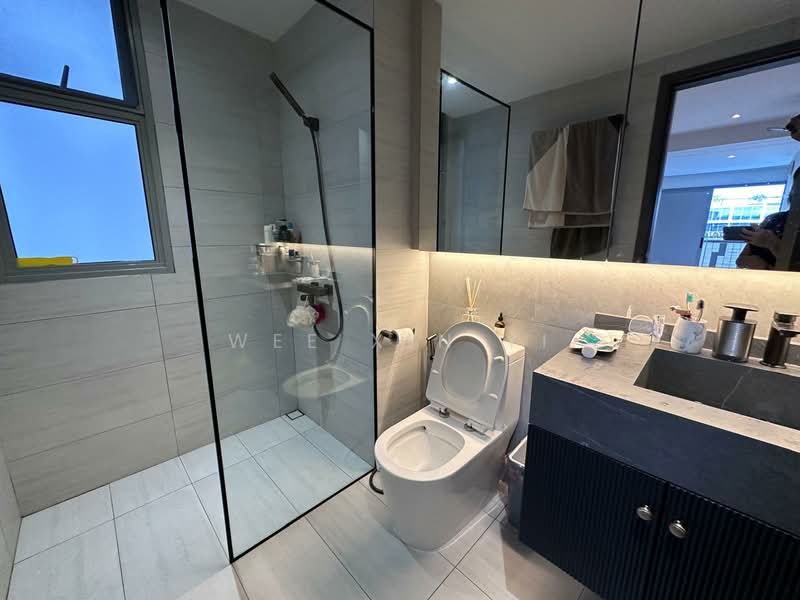 FLO Residence, 13 Punggol Field Walk, 2 Bedrooms, 1,184 sqft, Condominium For Sale, by Wee Xin Yi, 500123083 - Bathroom - PropertyGuru.com.sg